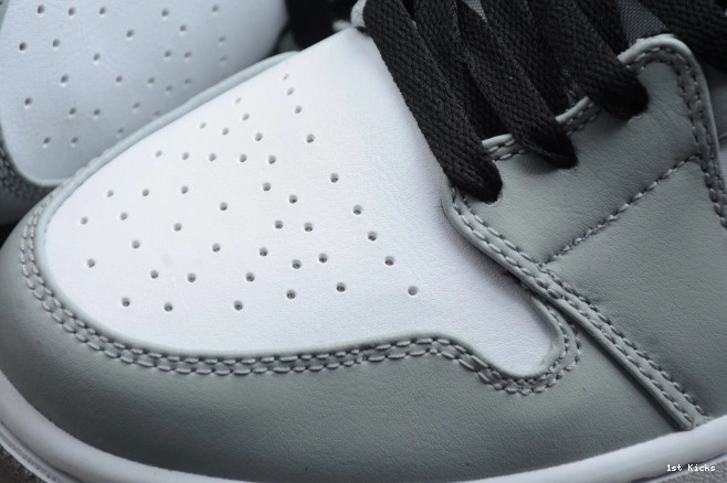 1 Smoke Mid Jordan Grey 554724-092 AIR Light 0715